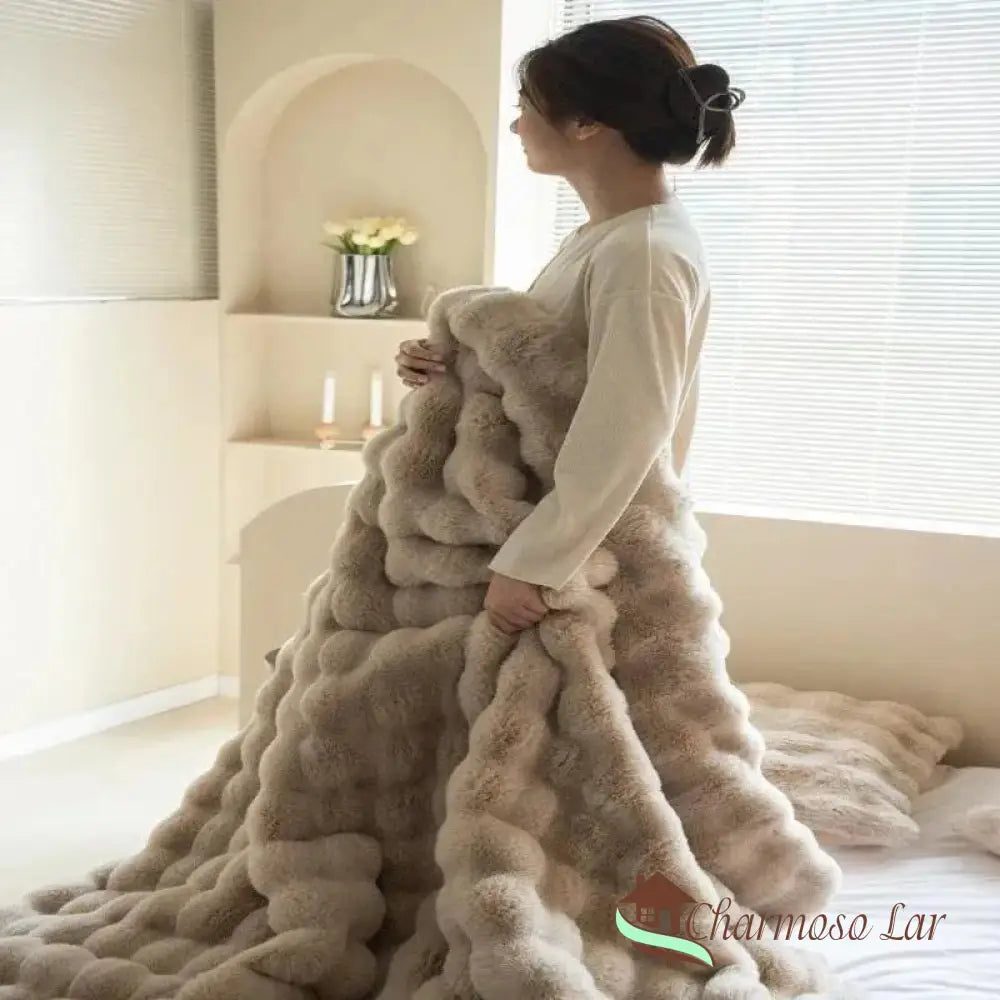 Coberdrom de Pelúcia [2 Fronhas de Brinde] Marrom / 100x160cm / 1 Cobertor