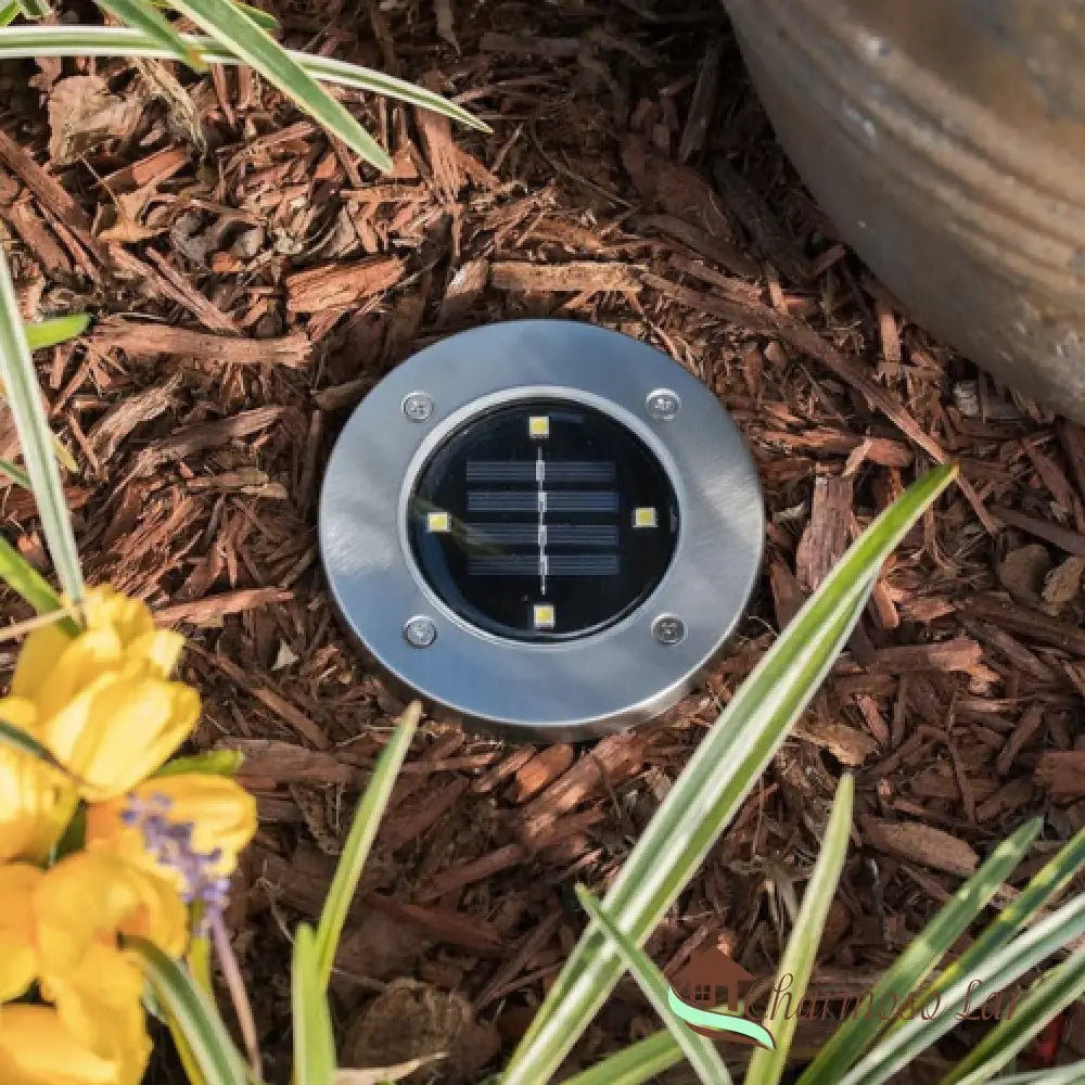 Luminária De Led Solar Para Jardim À Prova Dágua - Charmosolar